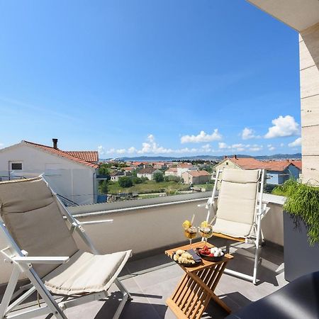 Luxury Apartment N 扎达尔 外观 照片