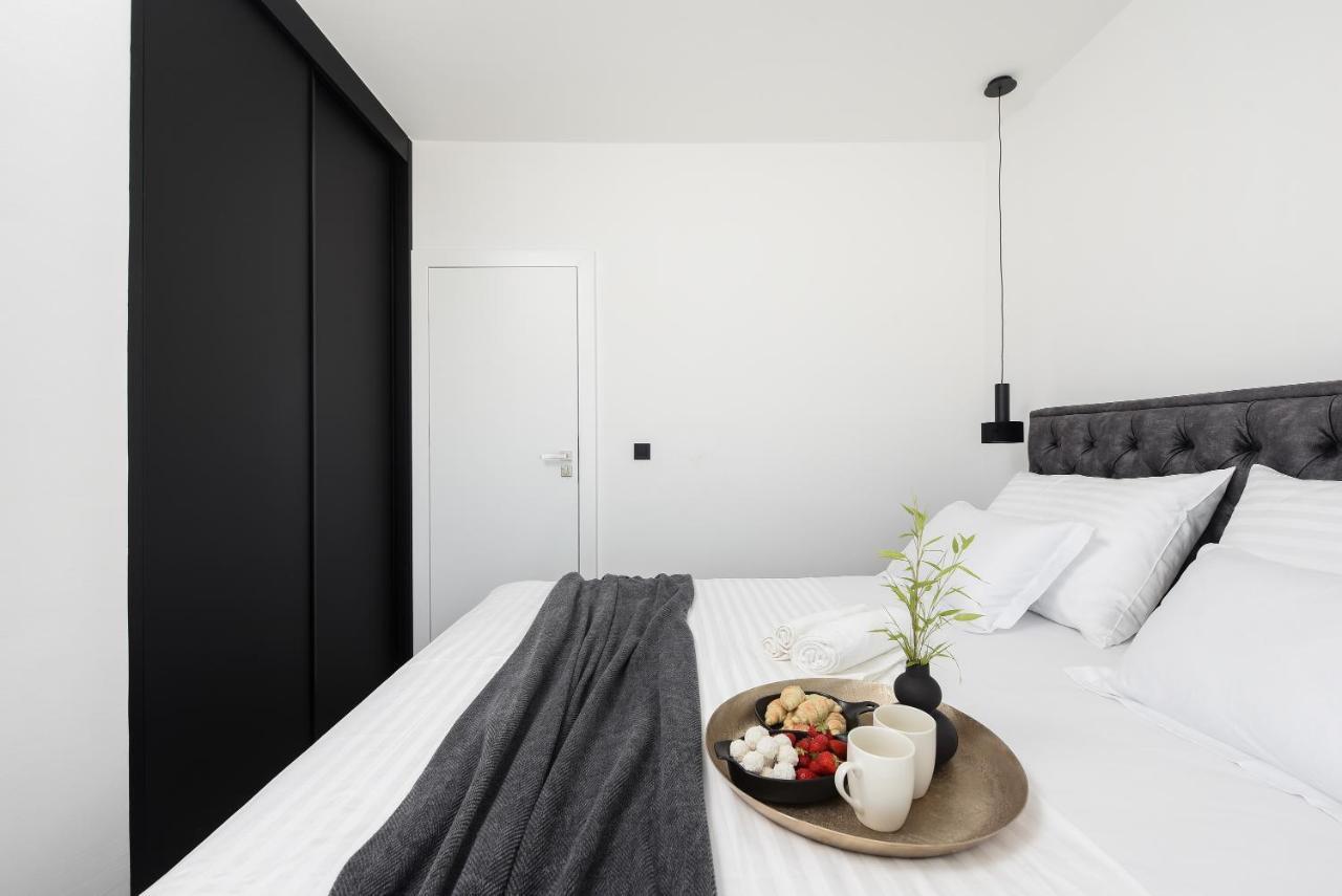 Luxury Apartment N 扎达尔 外观 照片