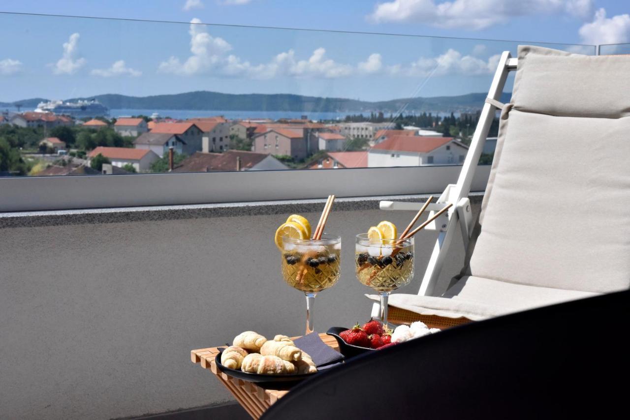 Luxury Apartment N 扎达尔 外观 照片