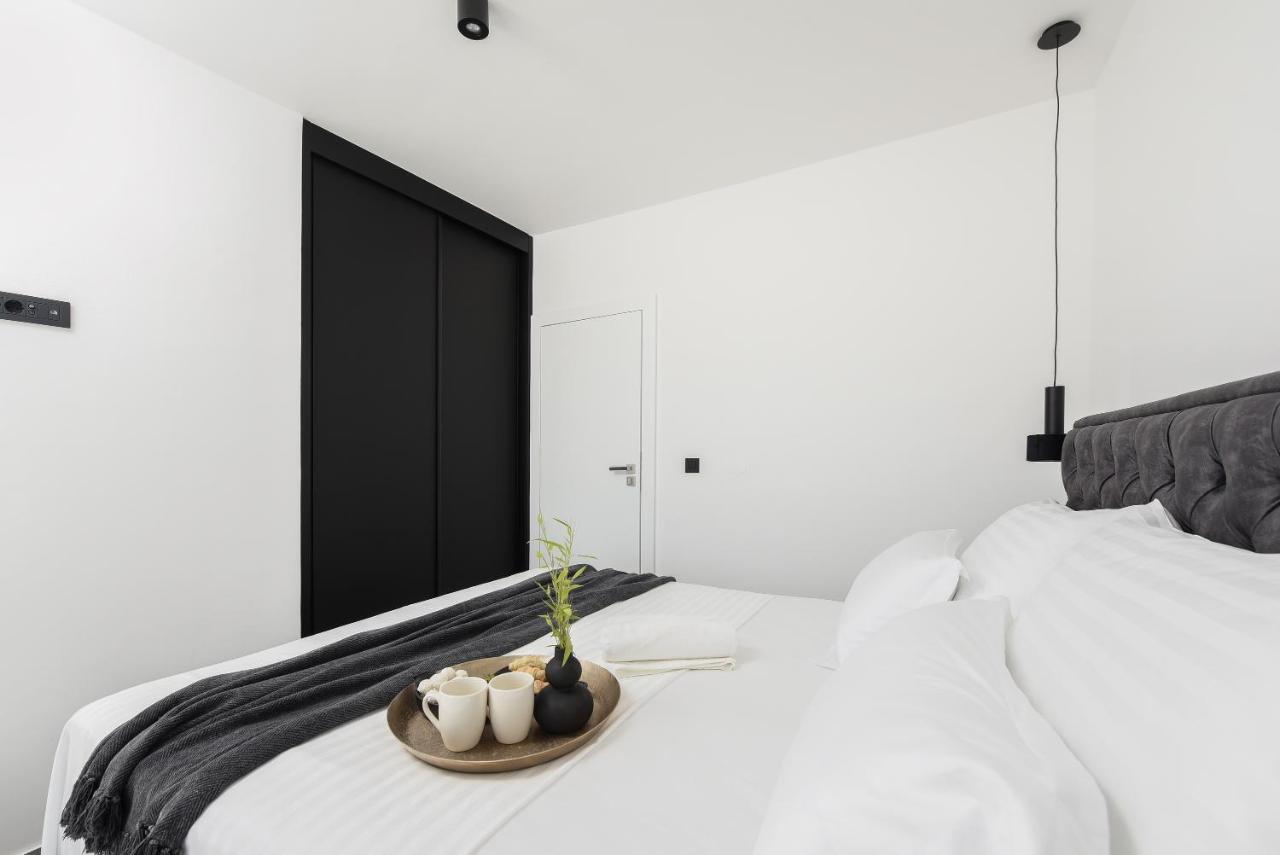 Luxury Apartment N 扎达尔 外观 照片