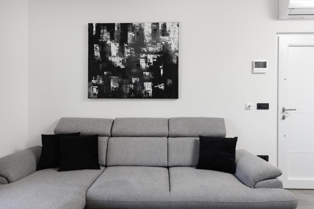 Luxury Apartment N 扎达尔 外观 照片