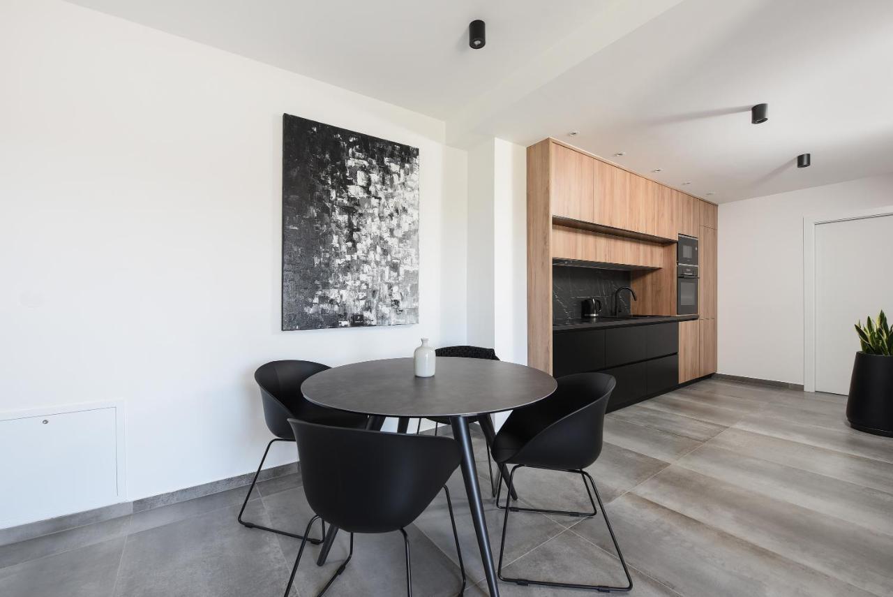 Luxury Apartment N 扎达尔 外观 照片