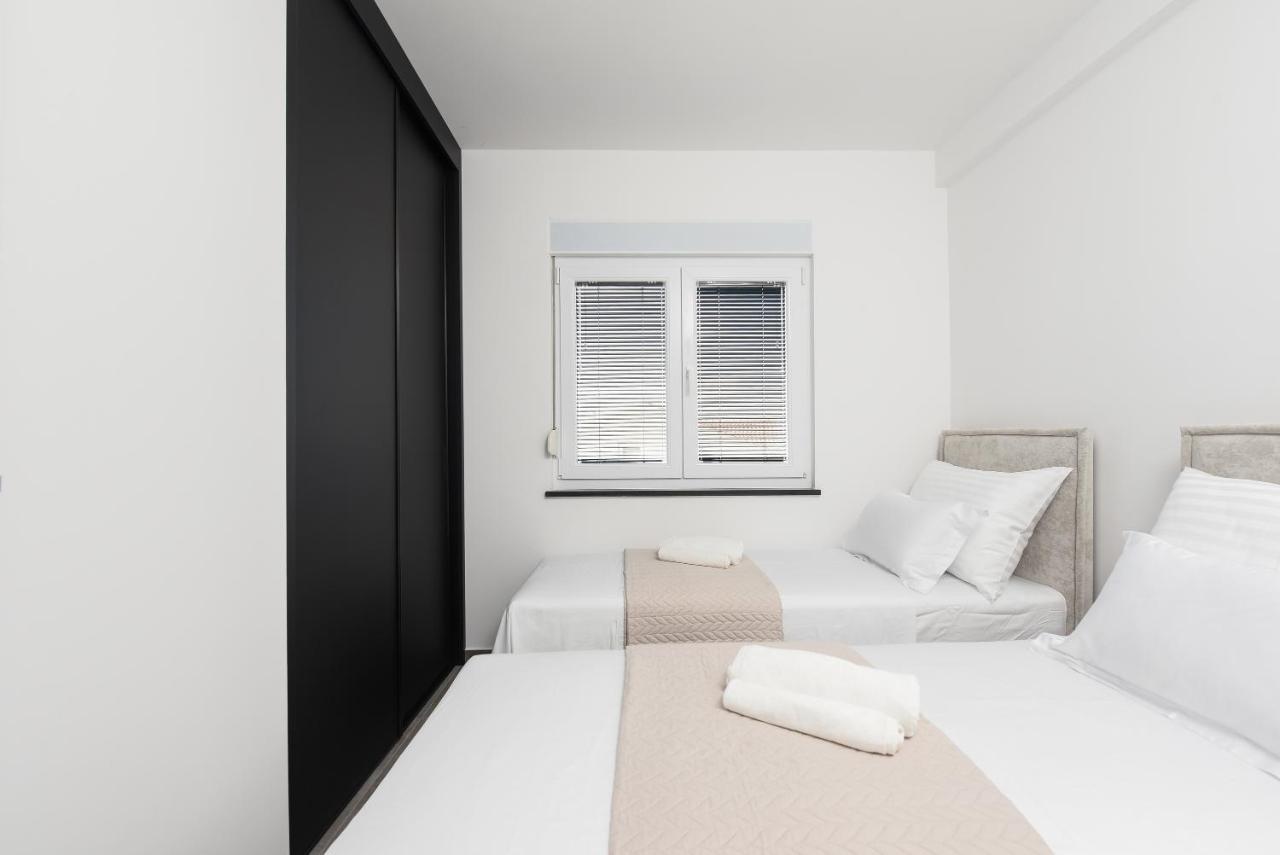 Luxury Apartment N 扎达尔 外观 照片